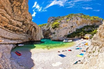 blue-cave-2-1-1030x575